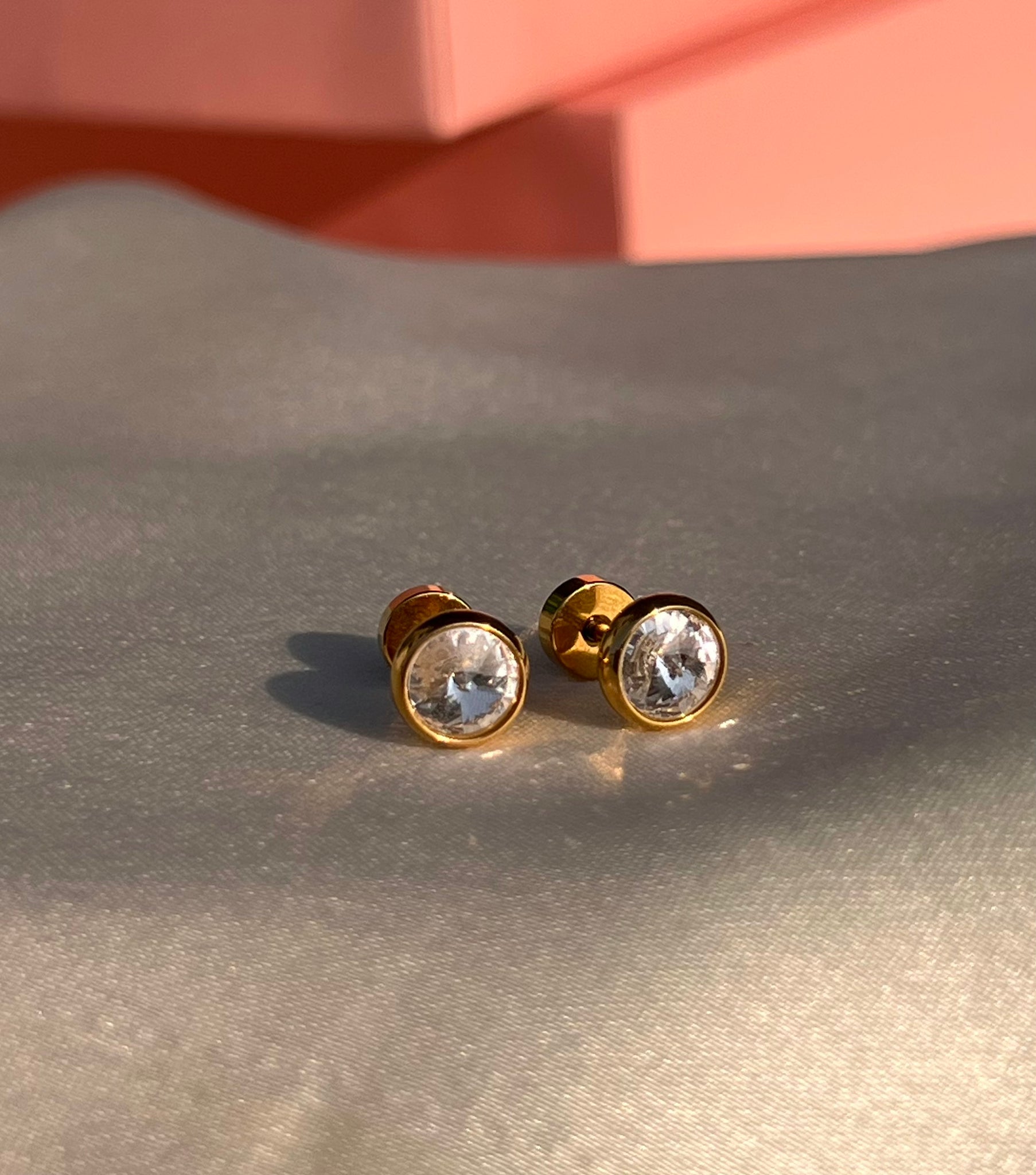 VICTORIA STONE STUDS